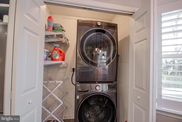 4984 LORDS CREEK DR, Eden, MD 21822