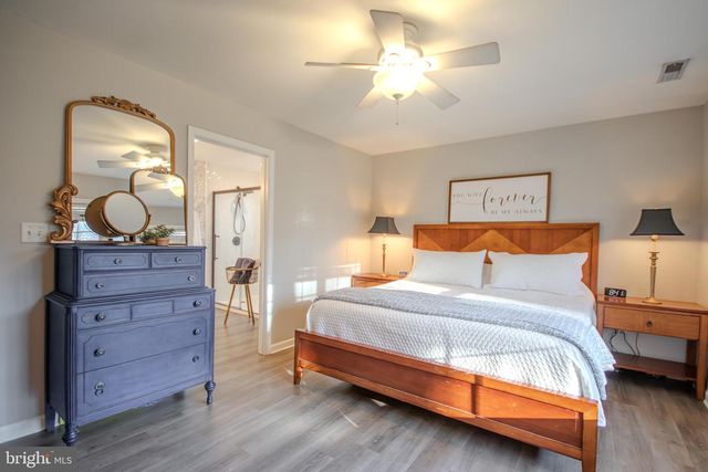 4984 LORDS CREEK DR, Eden, MD 21822