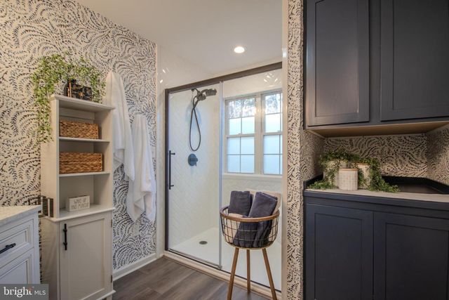 4984 LORDS CREEK DR, Eden, MD 21822