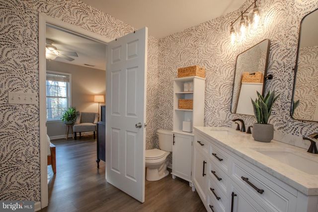 4984 LORDS CREEK DR, Eden, MD 21822