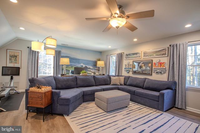 4984 LORDS CREEK DR, Eden, MD 21822