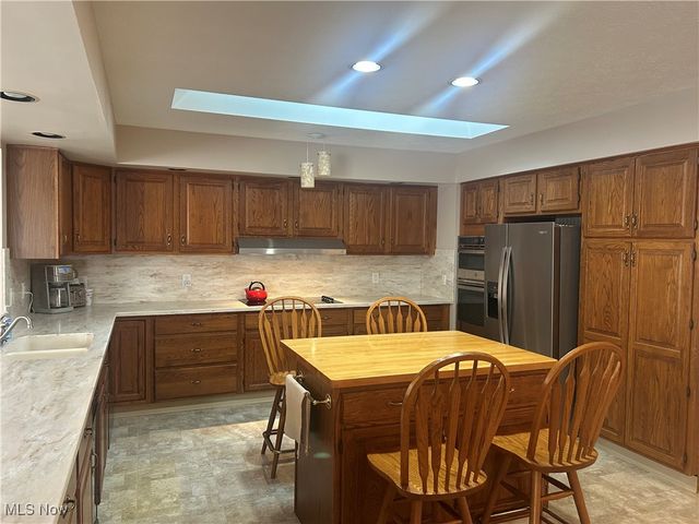 9547 Tipperary Lane, Mentor, OH 44060