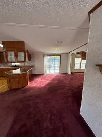 618 Oakridge Road, Defuniak Springs, FL 32433