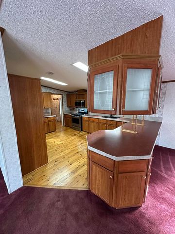 618 Oakridge Road, Defuniak Springs, FL 32433