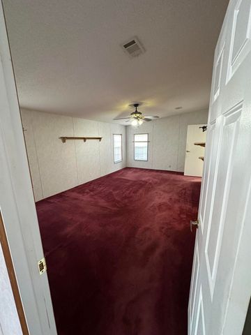 618 Oakridge Road, Defuniak Springs, FL 32433