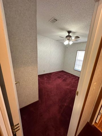 618 Oakridge Road, Defuniak Springs, FL 32433