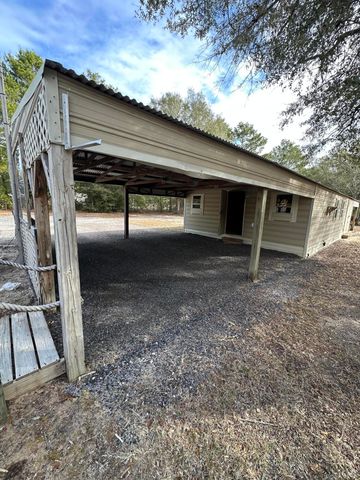 618 Oakridge Road, Defuniak Springs, FL 32433