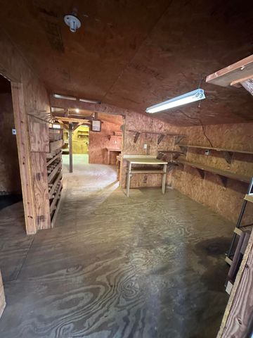 618 Oakridge Road, Defuniak Springs, FL 32433