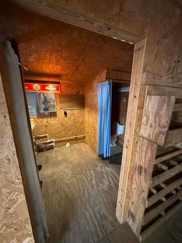 618 Oakridge Road, Defuniak Springs, FL 32433