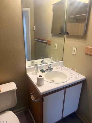 5105 Tudor Dr 05, Pequannock Twp., NJ 07444