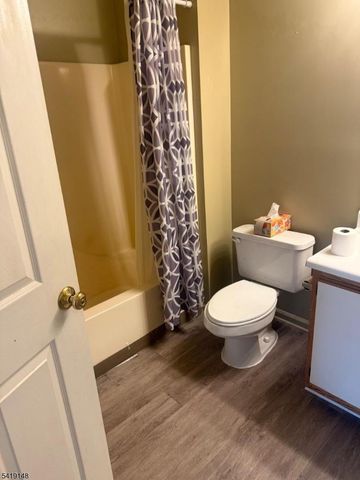 5105 Tudor Dr 05, Pequannock Twp., NJ 07444