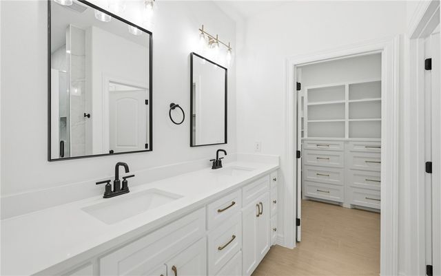 1813 Clapper Rail Dr, Portland, TX 78374