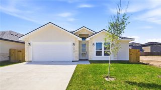 1813 Clapper Rail Dr, Portland, TX 78374