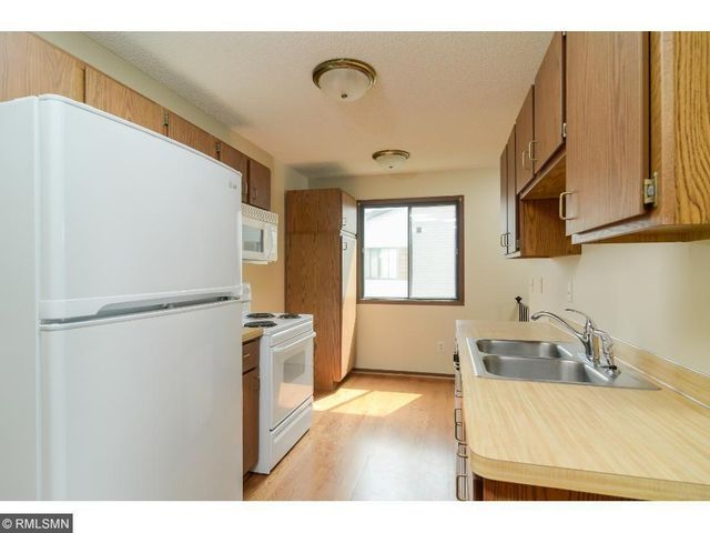 6501 84th Court N, Brooklyn Park, MN 55445