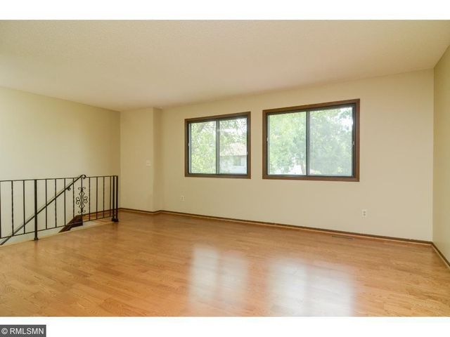 6501 84th Court N, Brooklyn Park, MN 55445