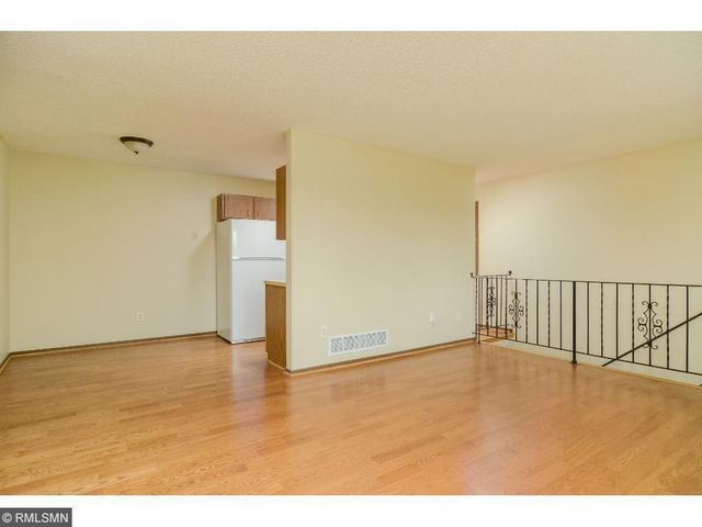 6501 84th Court N, Brooklyn Park, MN 55445