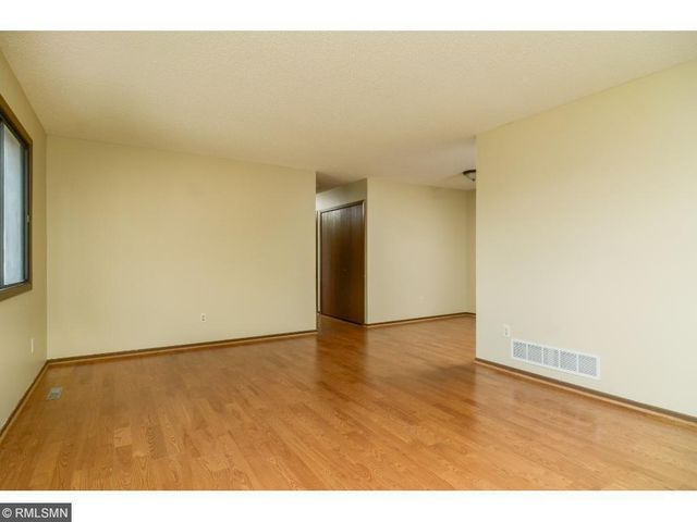 6501 84th Court N, Brooklyn Park, MN 55445