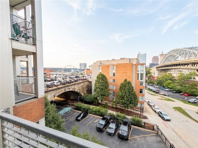 2222 Detroit Avenue 409, Cleveland, OH 44113