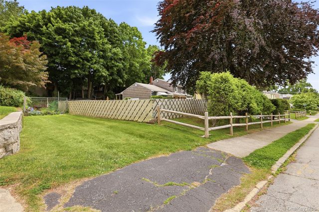 220 Sherman Avenue, Peekskill, NY 10566