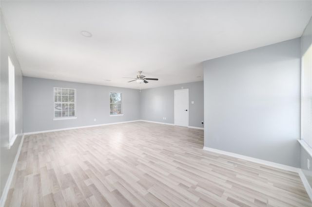 6827 Crystal Point Drive, Katy, TX 77449