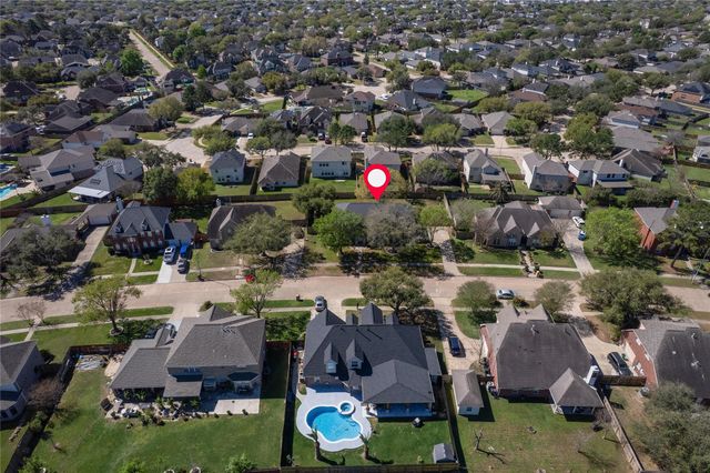 6827 Crystal Point Drive, Katy, TX 77449