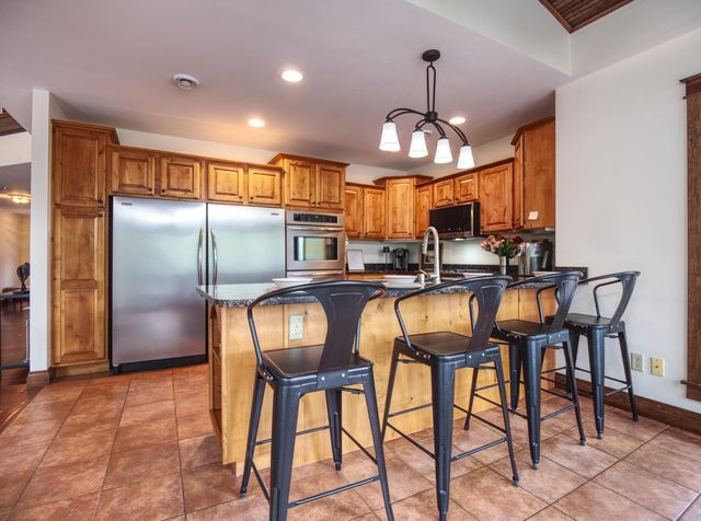 2488 86th Street, Eau Claire, WI 54703