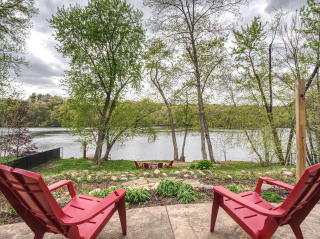 2488 86th Street, Eau Claire, WI 54703