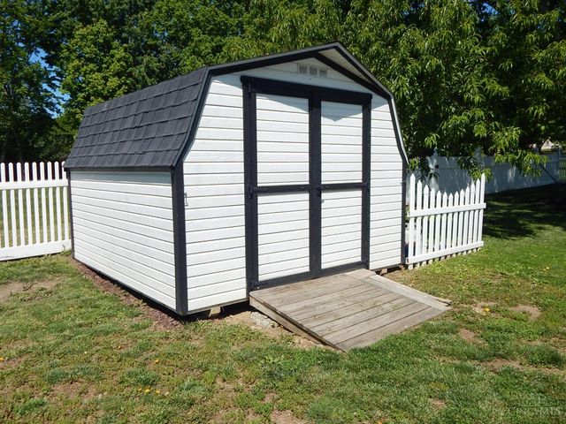 5917 Pepperridge Court, Hamilton Twp, OH 45039