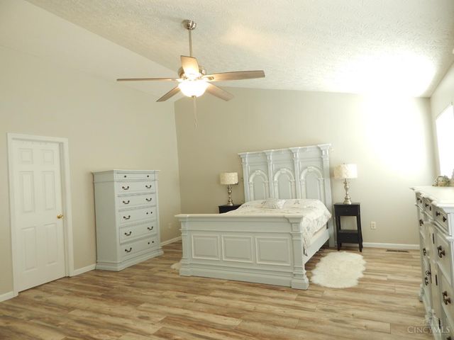 5917 Pepperridge Court, Hamilton Twp, OH 45039