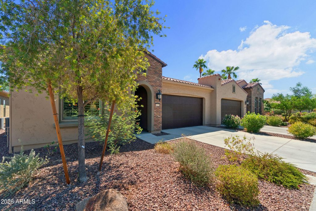 16339 W PICCADILLY Road, Goodyear, AZ 85395 — photo 3
