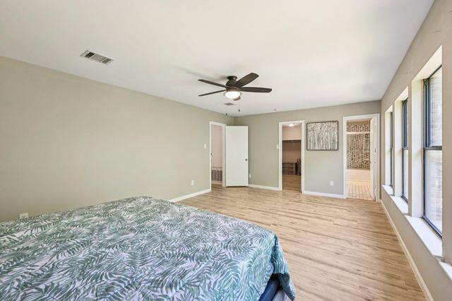 502 Woodford DR, Cedar Park, TX 78613