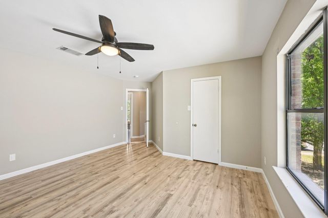 502 Woodford DR, Cedar Park, TX 78613