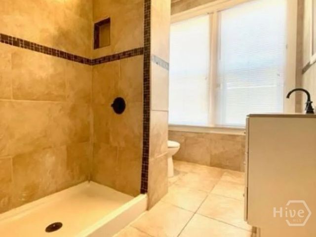 637 E 39th Street, Savannah, GA 31401