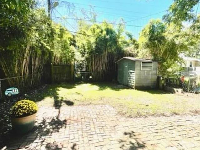 637 E 39th Street, Savannah, GA 31401