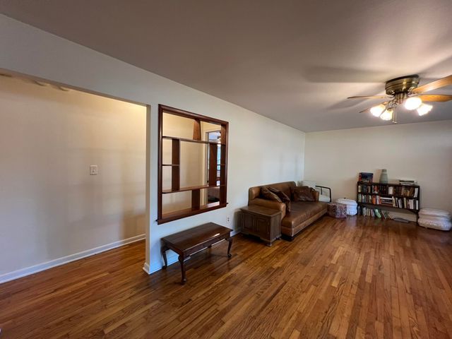 575 Goldsmith Avenue, Mammoth Spring, MO 72554