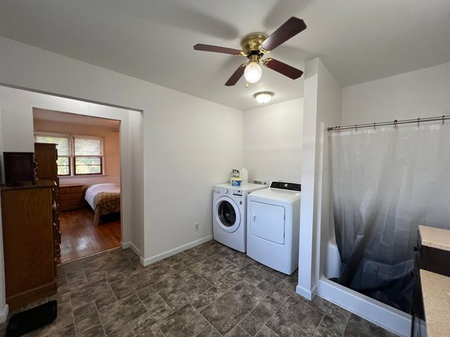 575 Goldsmith Avenue, Mammoth Spring, MO 72554