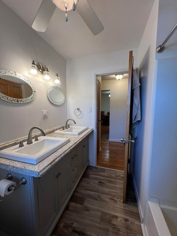 575 Goldsmith Avenue, Mammoth Spring, MO 72554