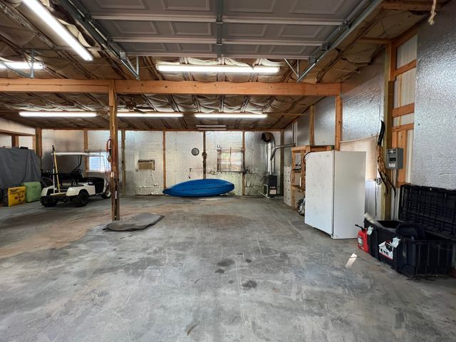 575 Goldsmith Avenue, Mammoth Spring, MO 72554