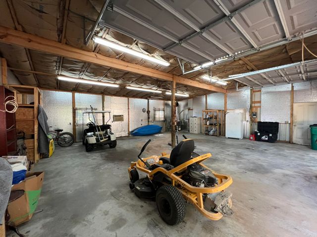 575 Goldsmith Avenue, Mammoth Spring, MO 72554