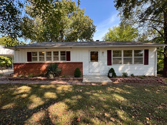 575 Goldsmith Avenue, Mammoth Spring, MO 72554