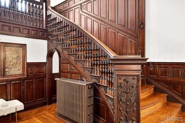 4341 Westminster Place, St Louis, MO 63108