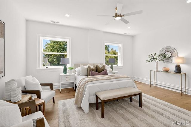 4341 Westminster Place, St Louis, MO 63108