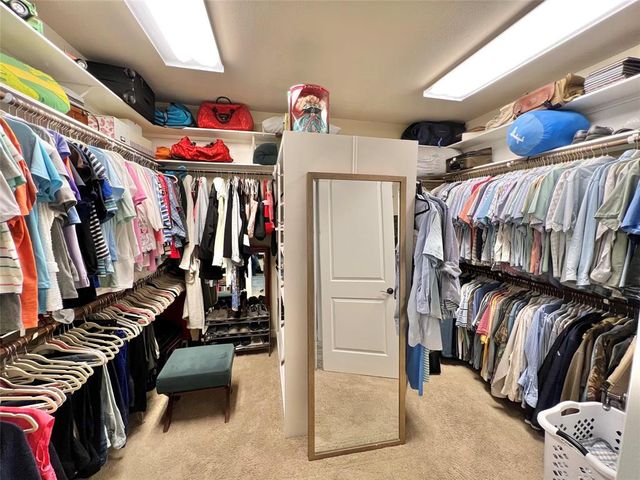 1464 S Bluebonnet Lane, Angleton, TX 77515