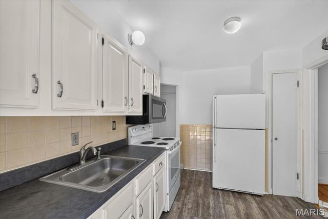 7017 Deerpath Drive, Unincorporated, MO 63123