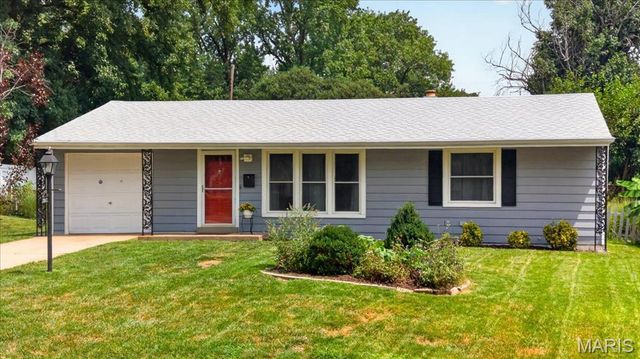 7017 Deerpath Drive, Unincorporated, MO 63123