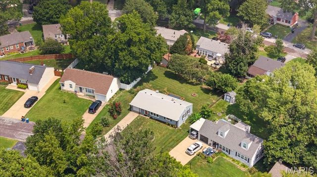 7017 Deerpath Drive, Unincorporated, MO 63123