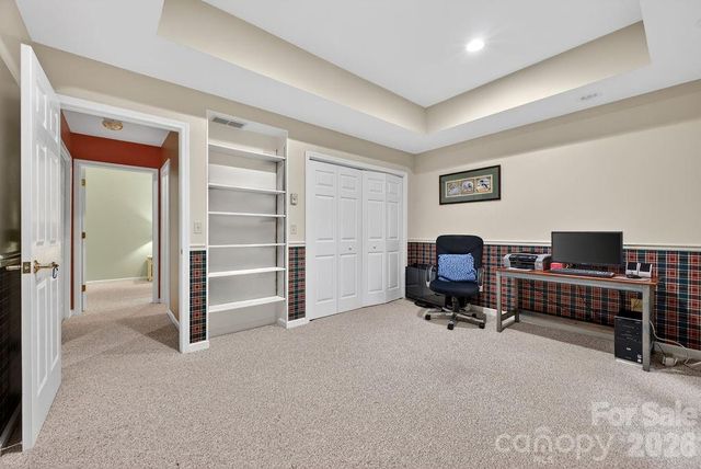 1820 Riverview Court, Hendersonville, NC 28739
