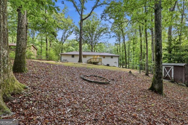 5995 N Bear Drive, Douglasville, GA 30135