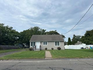 14 Market Street, Centereach, NY 11720