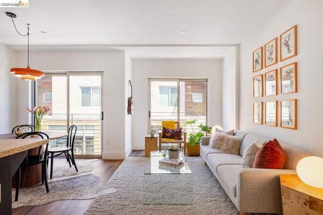 414 40th St 311, Oakland, CA 94609